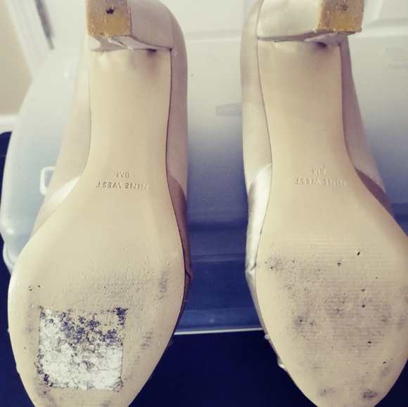 Nine West Women's Beige/Cream Heels - Picture 7 of 13